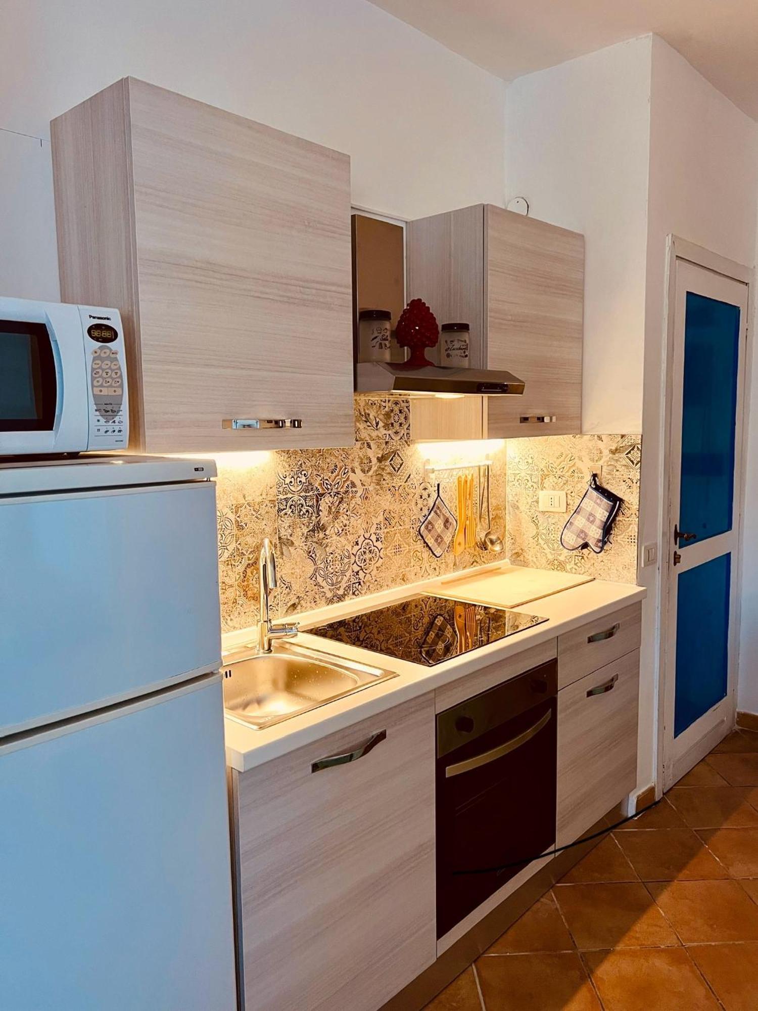Il Maestrale Apartman La Maddalena  Kültér fotó